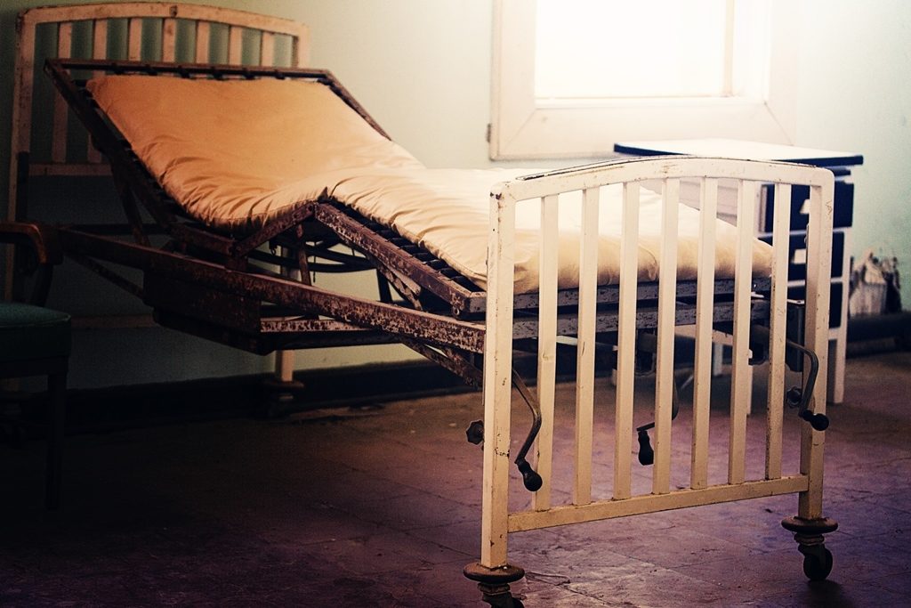 hospital-bed-315869