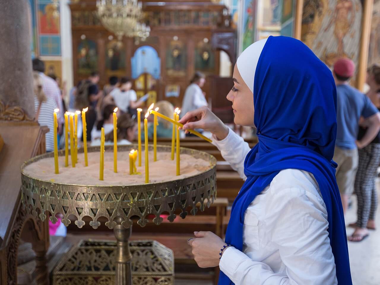 veils church candle