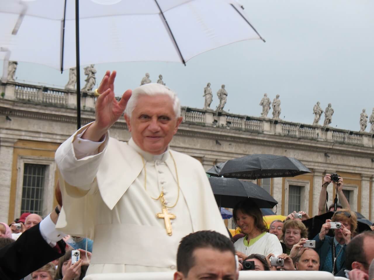 benedict umbrella