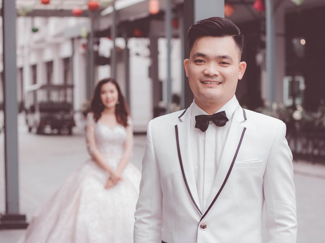 social bride groom