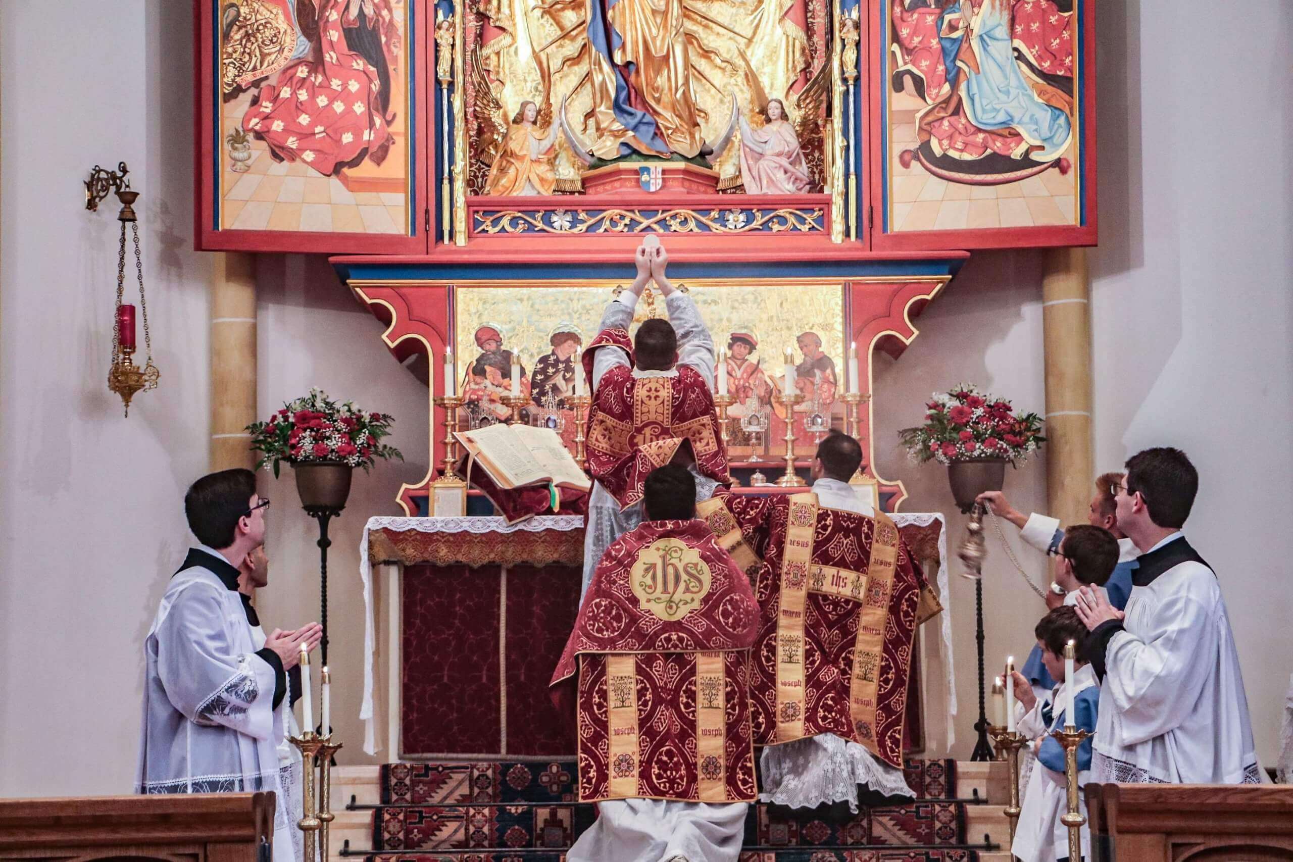 Forgotten Customs of the Octave of Pentecost